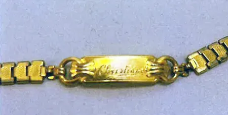 Detail armband (gravure 'Christiane')