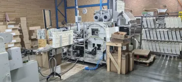 Illegale productiehal voor sigaretten
